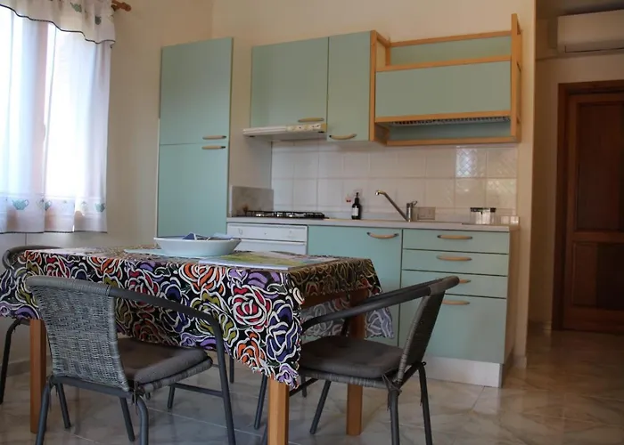 La Giara D'ambra Garden House بيت للعطل